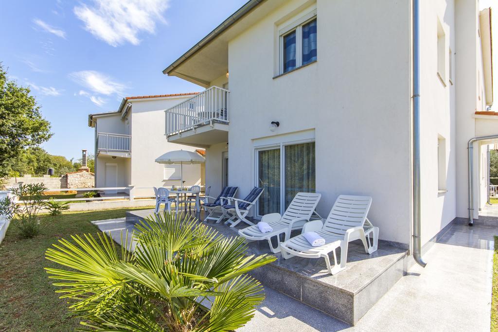 Apartments Alba Fažana Εξωτερικό φωτογραφία
