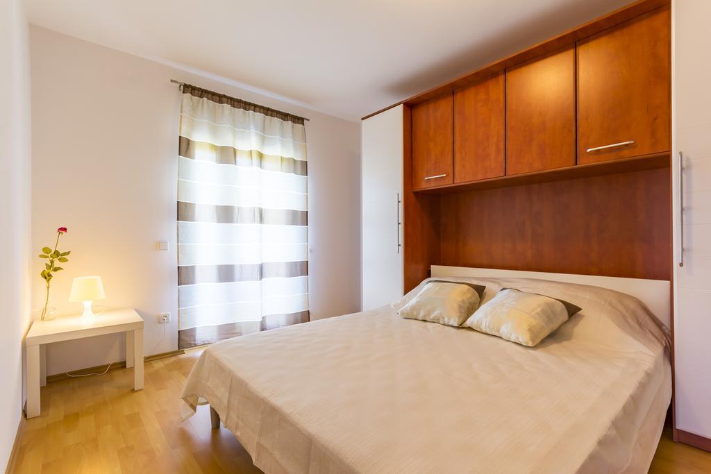 Apartments Alba Fažana Εξωτερικό φωτογραφία