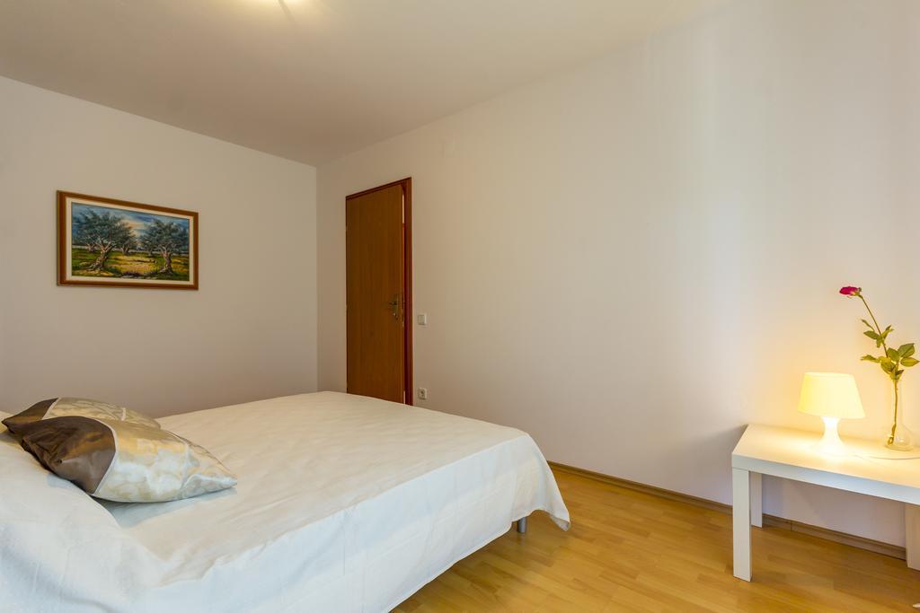 Apartments Alba Fažana Εξωτερικό φωτογραφία